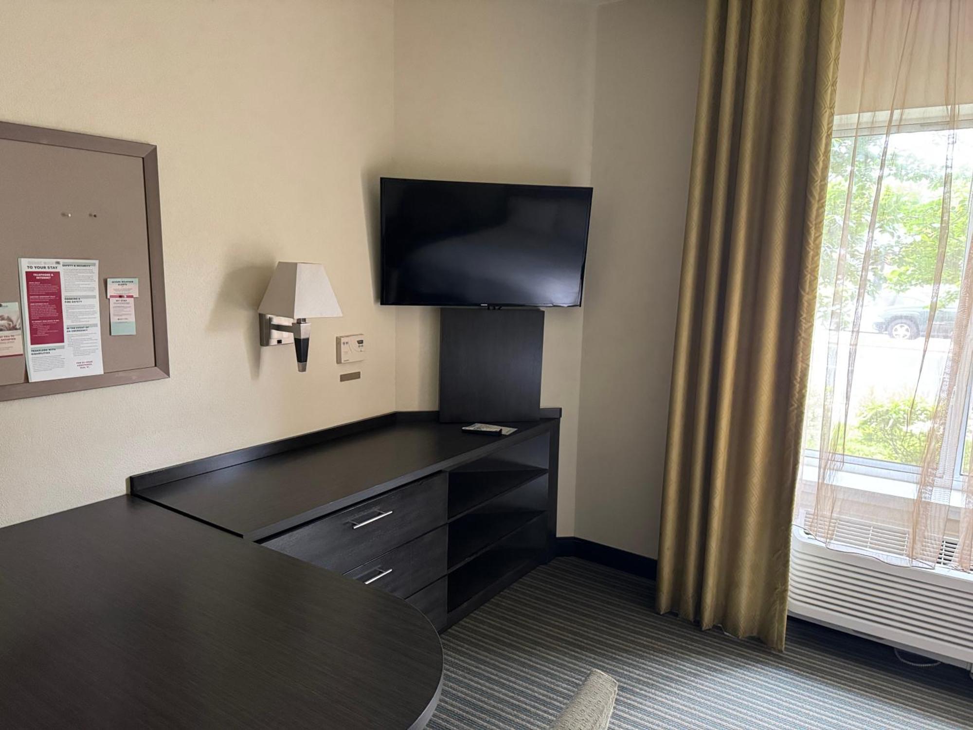 Candlewood Suites - Newark South - University Area By Ihg Dış mekan fotoğraf