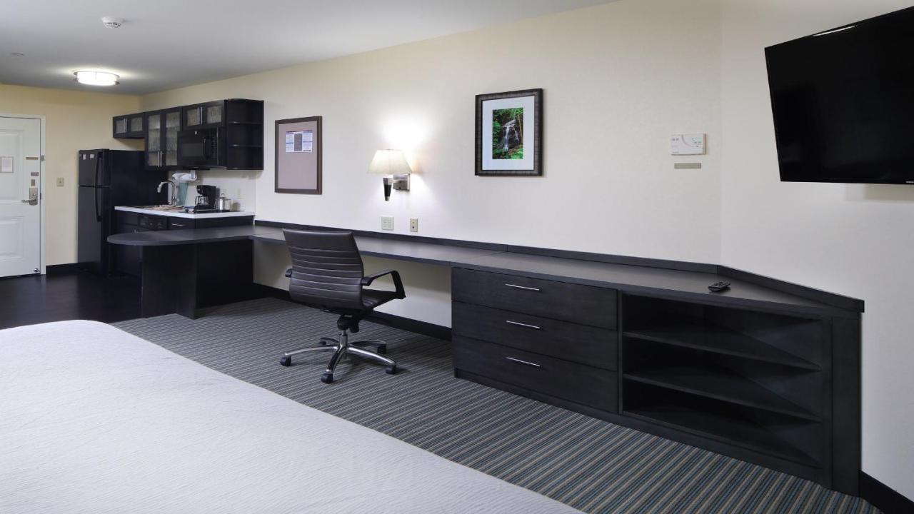 Candlewood Suites - Newark South - University Area By Ihg Dış mekan fotoğraf